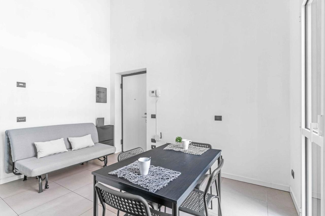 Cos54 - Exclusive Apartment With Garden In Milano Eksteriør bilde
